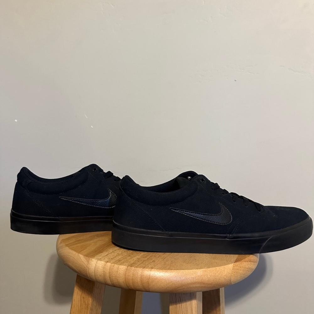 Nike Men's SB sneakers 10.5 good condition